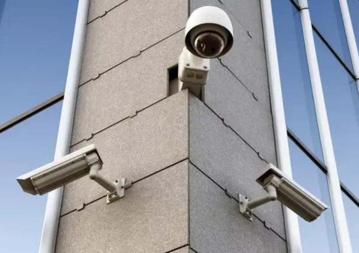 Installation d’intercom system à Longueuil